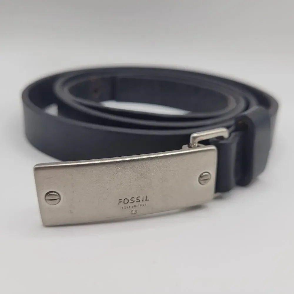 Fossil Belt Mens Large Black Leather Plaque Silver Buckle Skinny Casual Dress 90